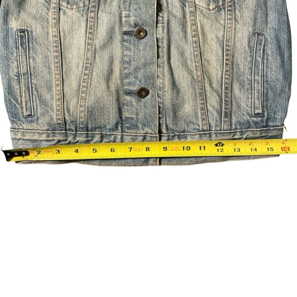 Levi cropped waist jean jacket size Medium - Picture 7 of 8